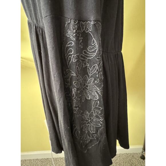 Torrid Black Babydoll Top 1X Lace Bell Sleeve Goth Witchy Tie Back Super Soft - Picture 8 of 9